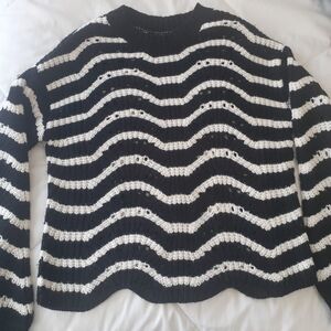 Jessica Simpson Striped Black/White Sweater